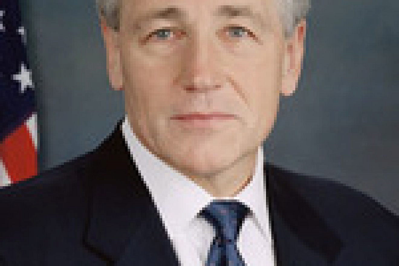 Click photo to download. Caption: Former Nebraska senator Chuck Hagel. Credit: U.S. Senate.