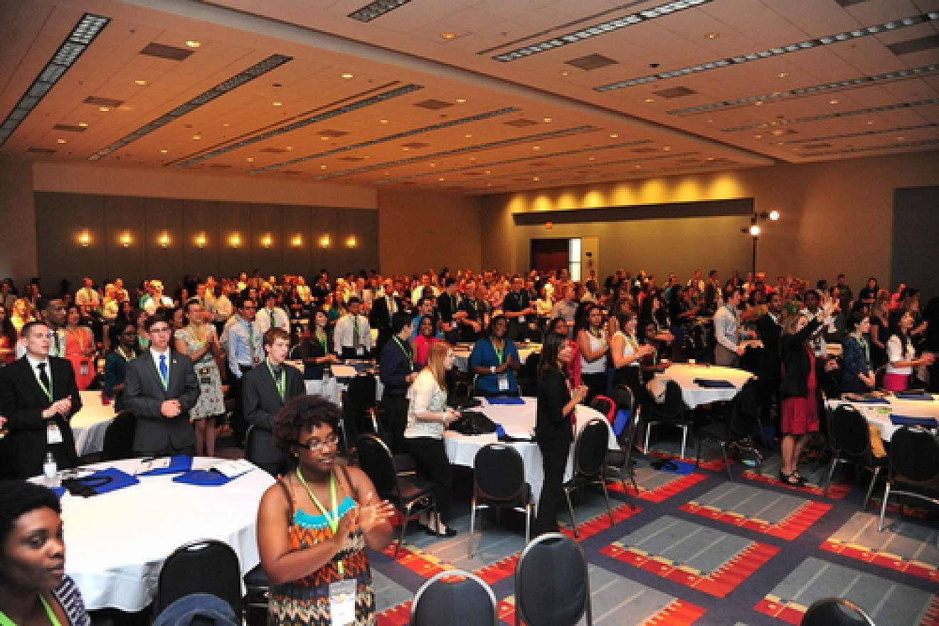 The crowd at the 2013 Christians United for Israel (CUFI) Washington Summit. In response to the rising tide of global anti-Christian violence, Christians United for Israel (CUFI) is supporting H.R.301, legislation that would direct the U.S. president to appoint a “Special Envoy to Promote Religious Freedom of Religious Minorities in the Near East and South Central Asia” within the State Department. Credit: CUFI/Paul Wharton Photography.