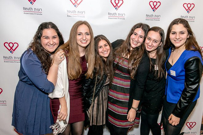 Click photo to download. Caption: Young volunteers for Reuth Medical Center of Tel Aviv. Credit: Reuth.