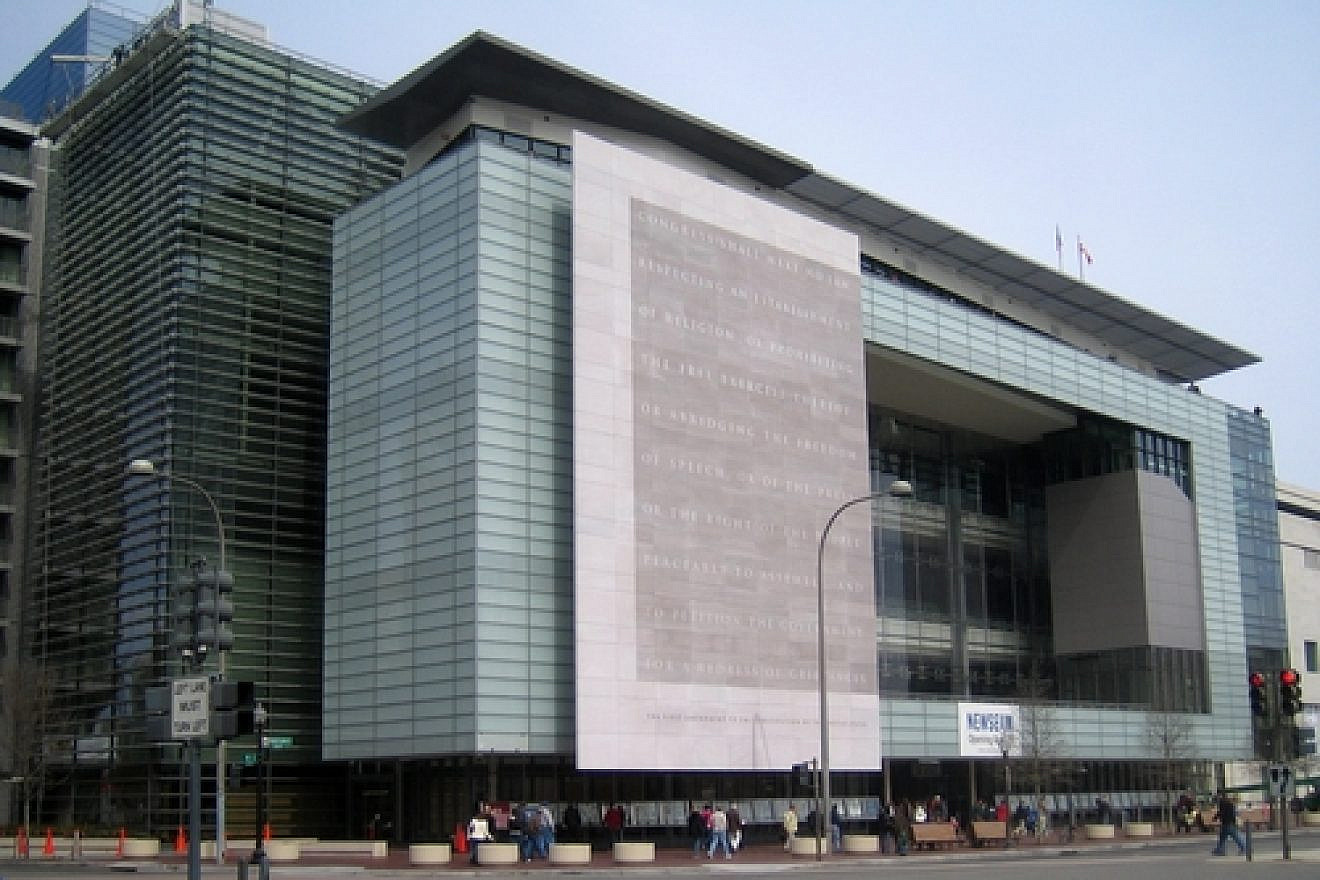 Click photo to download. Caption: The Newseum in Washington, DC. Credit: David Monack via Wikimedia Commons.