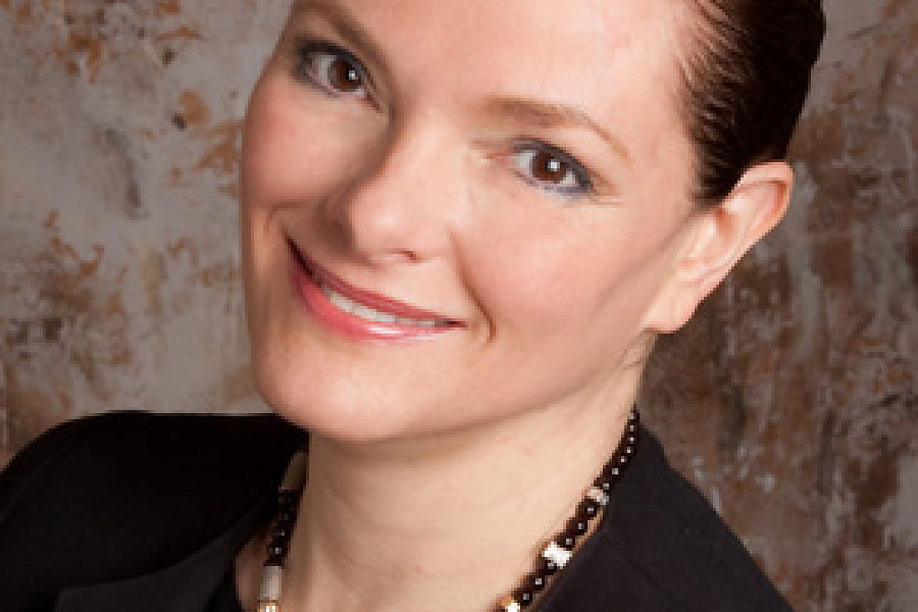 Dr. Irit Felsen, Ph.D. is a clinical psychologist and trauma specialist, and an adjunct professor at Yeshiva University’s Ferkauf School of Psychology.