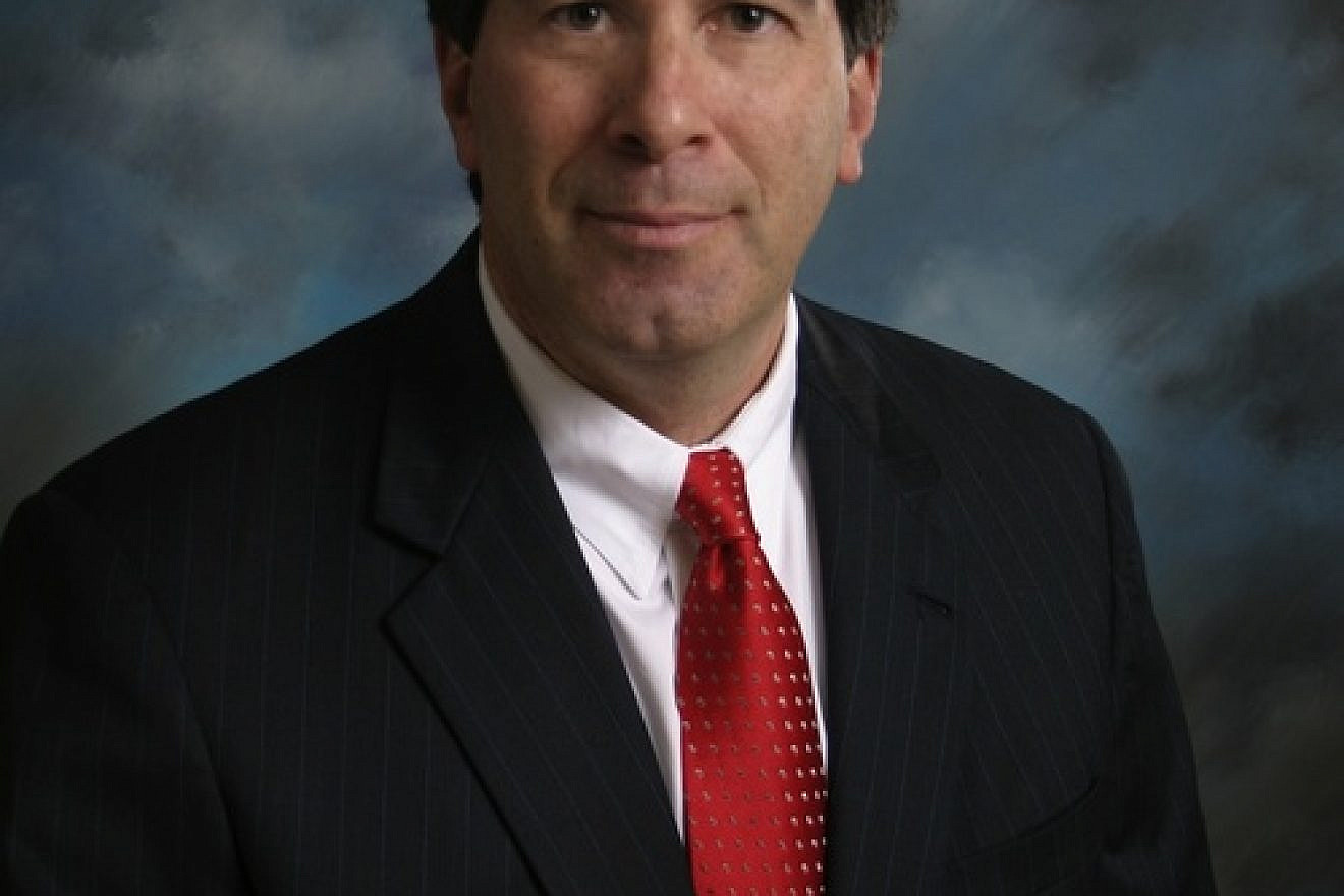 Click photo to download. Caption: Eric R. Mandel.