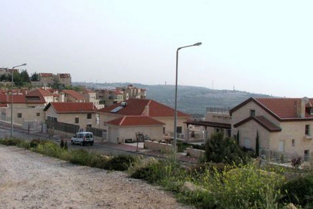 Neve Daniel. Credit: Wikimedia Commons.