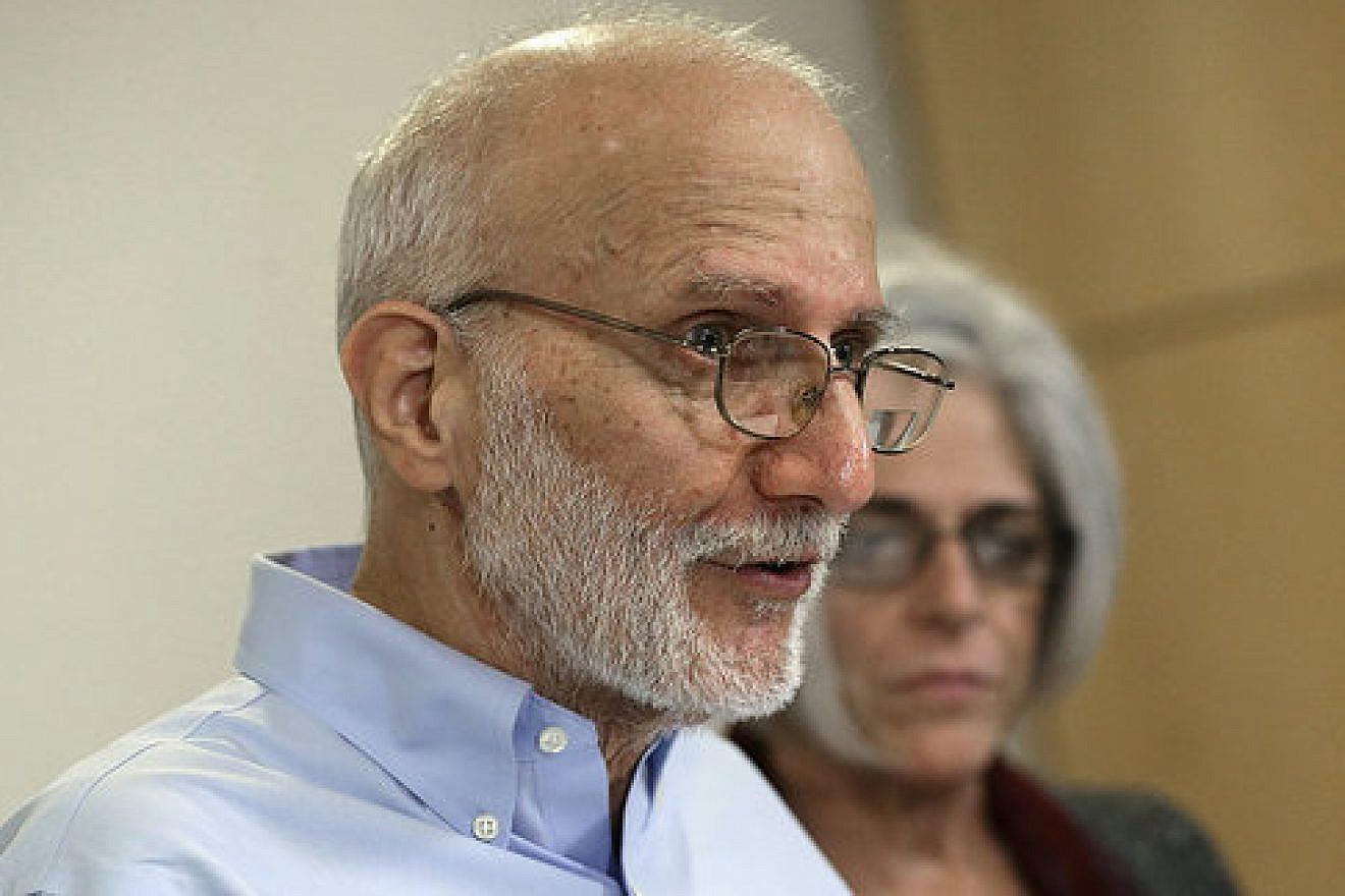 Alan Gross and his wife Judy at a press conference on the day of his release, Dec. 17, 2014 in Washington, D.C. Credit: Win McNamee/Getty Images.