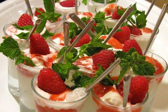 Tiny ice-cream sundaes make for passable treats to save sit-down time at your simcha. Credit: Farmer's Daughter Catering.