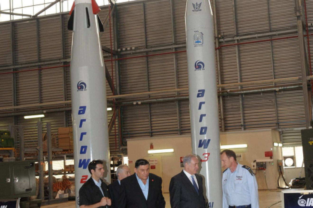 Israeli Prime Minister Benjamin Netanyahu at the Israel Aerospace Industries in 2010. Credit: Amos Ben Gershom/ Government Press Office/Flash90