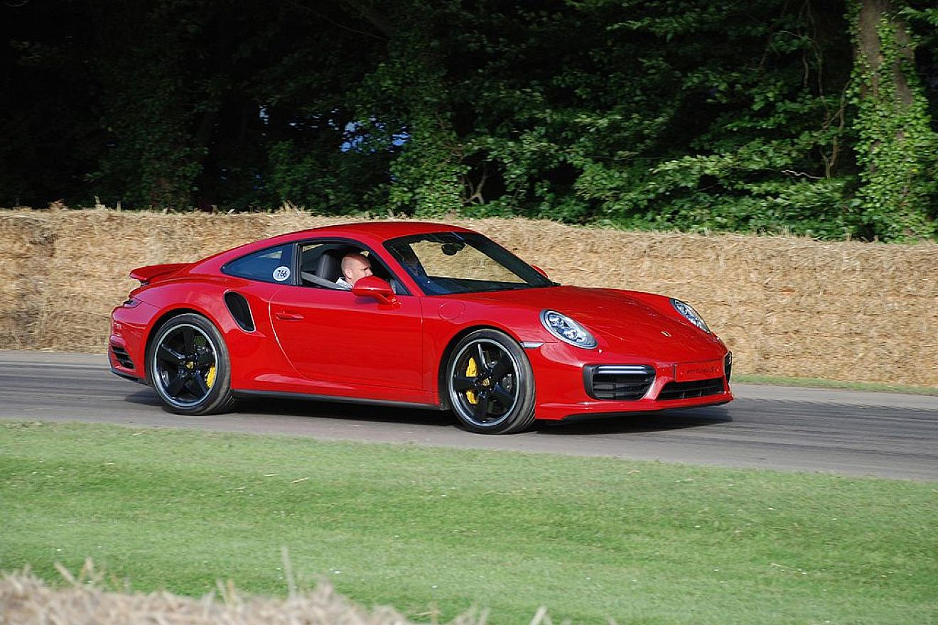 An illustrative photo of a Porsche. Credit: Wikimedia Commons.