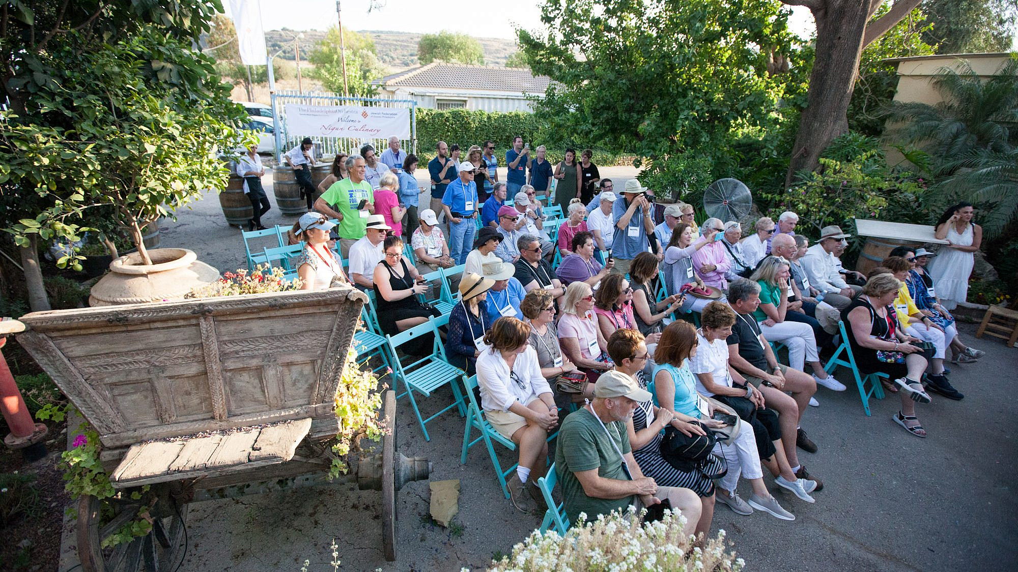 The group of 60 donors from the Philadelphia Jewish Federation at Nigun Culinary. Credit: Jamie Gordon.