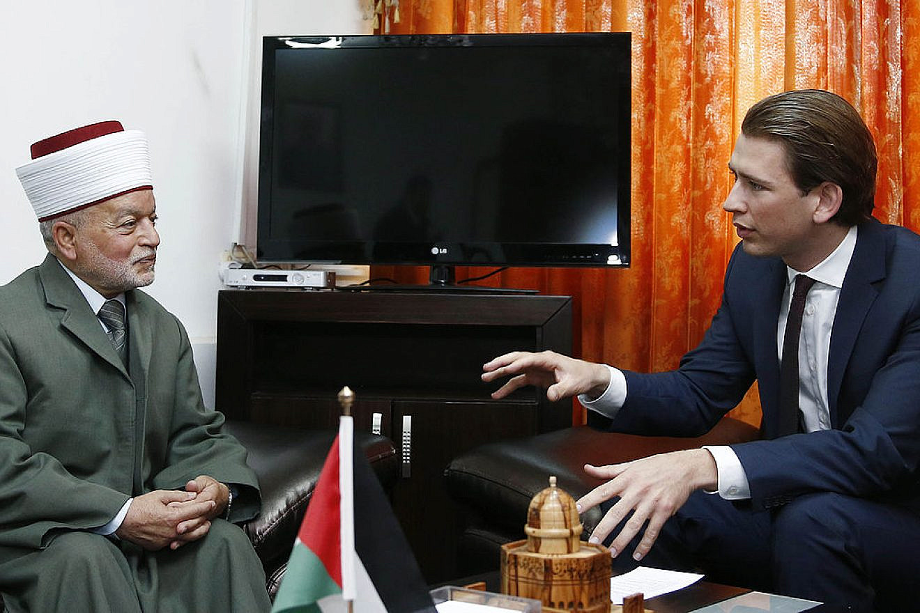 Current Austrian Chancellor Sebastian Kurz , who was then Foreign Minister at the time, meets the Grand Mufti of Jerusalem, Muhammad Ahmad Hussein, in April 2014. Photo by Dragan Tatic/Federal Ministry for Europe, Integration and External Affairs/Wikimedia Commons.