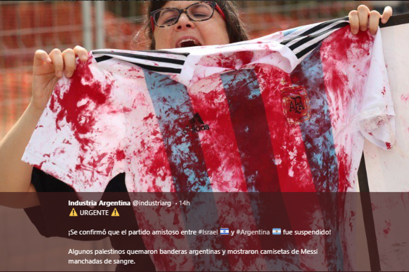 Anti-Israel protester demanding the cancelation of a friendly Argentinian soccer match in Jerusalem. Source: Facebook.