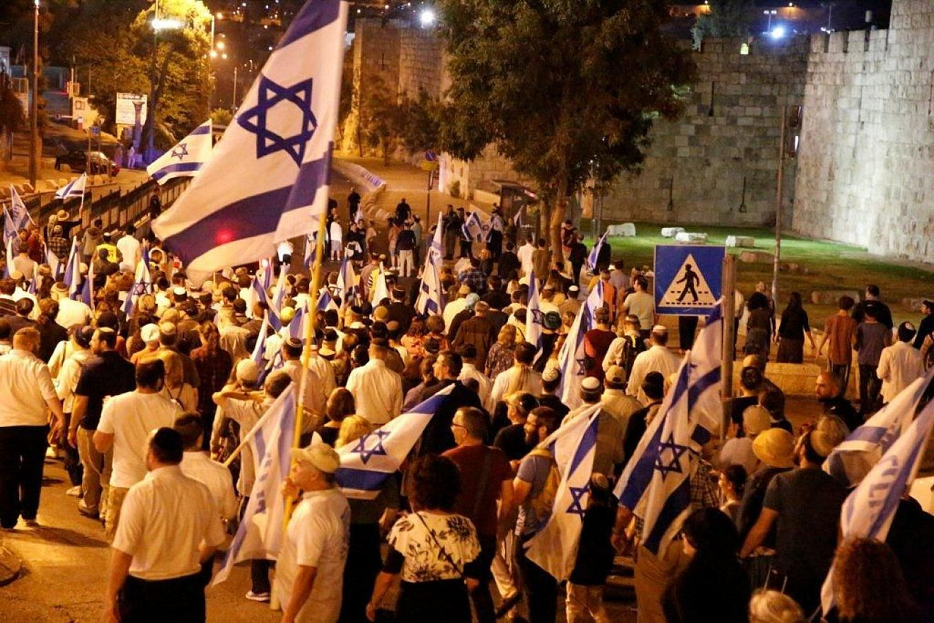 Participants in the 24th annual “Walk Around the Walls” of the Old City of Jerusalem, July 22, 2018. Source: Women in Green.