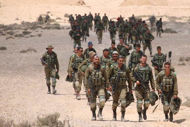 Soldiers with the Israel Defense Forces' 906th battalion on a training exercise in the Negev Desert. Credit: IDF Spokesperson Unit.