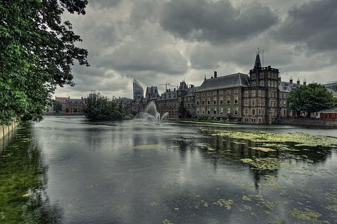 The Dutch parliament building. Credit: Michiel Jelijs/Flickr.