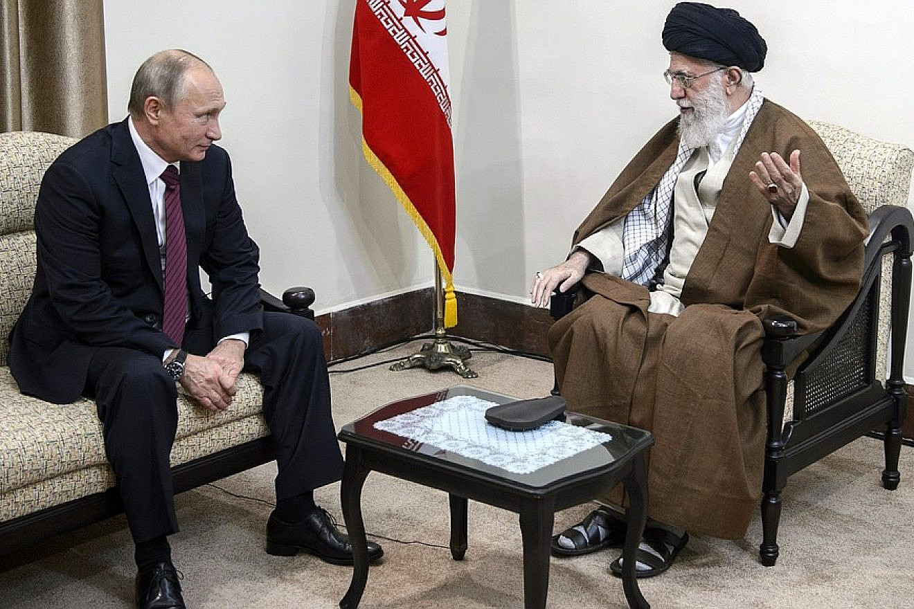 Russian President Vladimir Putin and Iranian Supreme Leader Ayatollah Ali Khamenei. Credit: Wikimedia Commons.