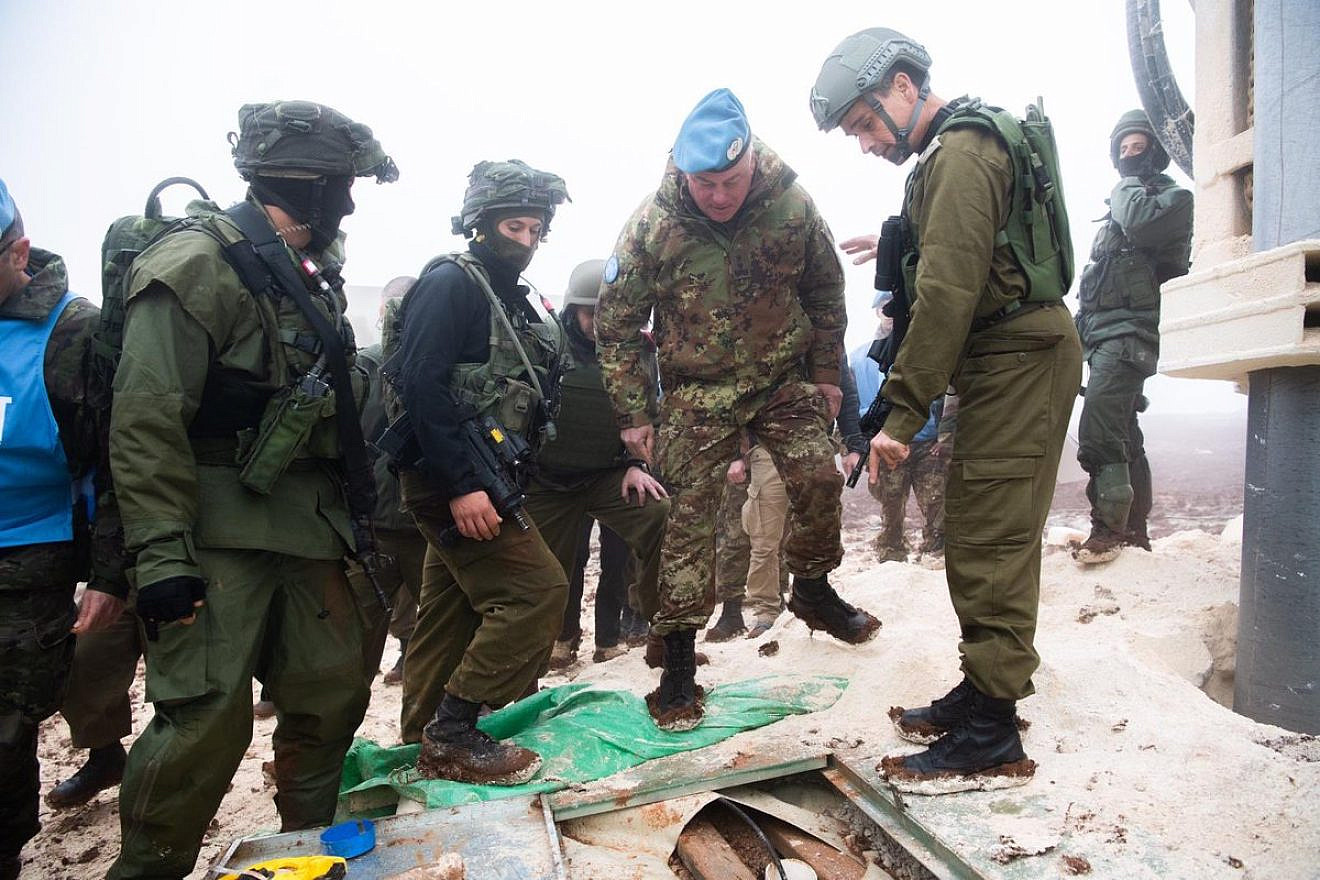 The head of the IDF’s Northern Command, Maj. Gen. Yoel Strik, meets with UNIFIL Commander Gen. Stefano Del Col of Italy, for a tour of the area of a cross-border attack tunnel from Lebanon into Israel, Dec. 6, 2018. Credit: IDF Spokesperson's Unit.