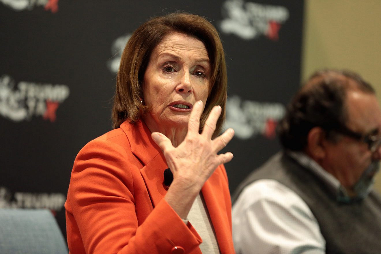 House Speaker Nancy Pelosi addresses attendees at a Trump Tax Town Hall hosted by Tax March at Events on Jackson in Phoenix, Ariz., in February 2019. Credit: Gage Skidmore/Flickr via Wikimedia Commons.