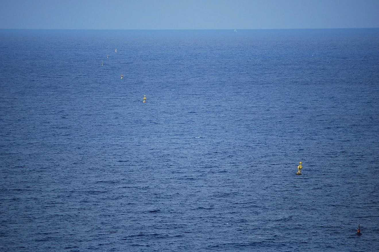 Buoys designating Israel-Lebanon maritime borders. Credit: Chadica/Flickr.