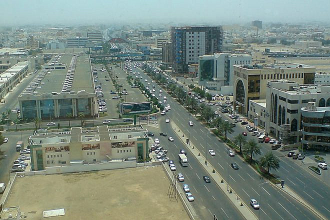 Jeddah, Saudi Arabia. Credit: Ammar Shaker via Wikimedia Commons.