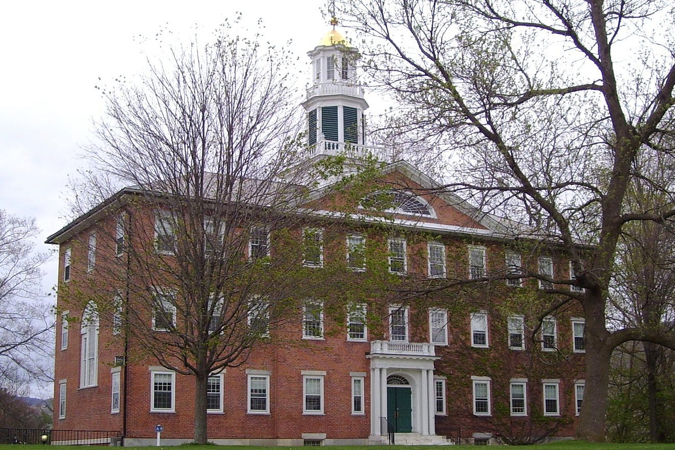 Griffin Hall of Williams College on Main Street in Williamstown, Mass. Credit: Beyond My Ken/Wikimedia.