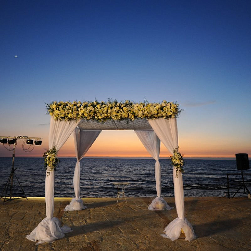 Illustrative photo of a Jewish wedding canopy in front of the Mediterranean Sea, Jan. 11, 2018. Photo by Mendy Hechtman/Flash90.