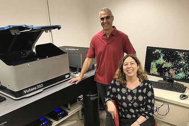 Professor Uri Ashery, head of the Sagol School of Neuroscience and the George S. Wise Faculty of Life Sciences at Tel Aviv University, with Dr. Dana Bar-On of the Sagol School of Neuroscience. Credit: Courtesy.