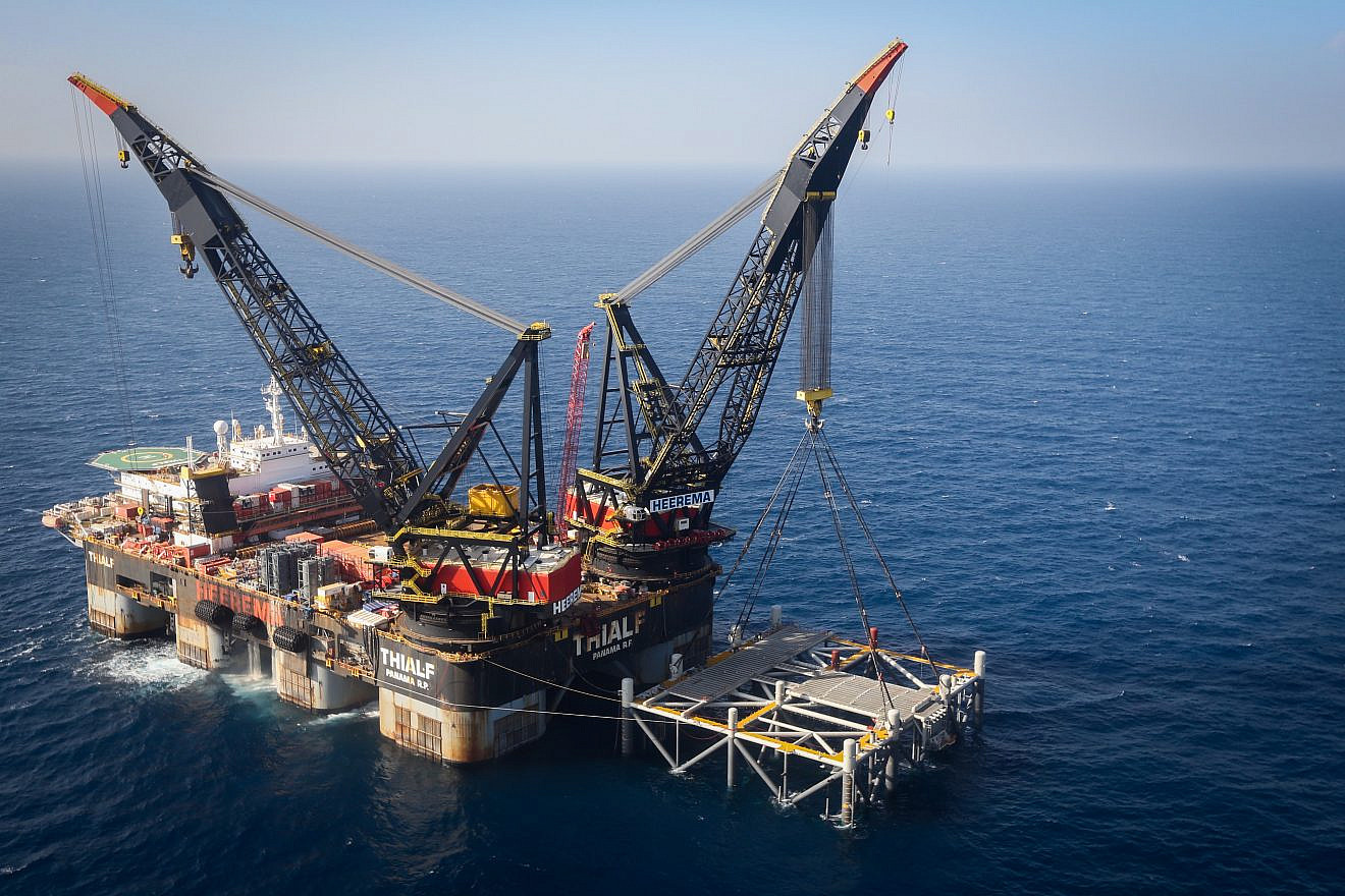 The Israeli Leviathan gas-processing rig near the city of Caesarea, on Jan. 31, 2019. Photo: Marc Israel Sellem/POOL.