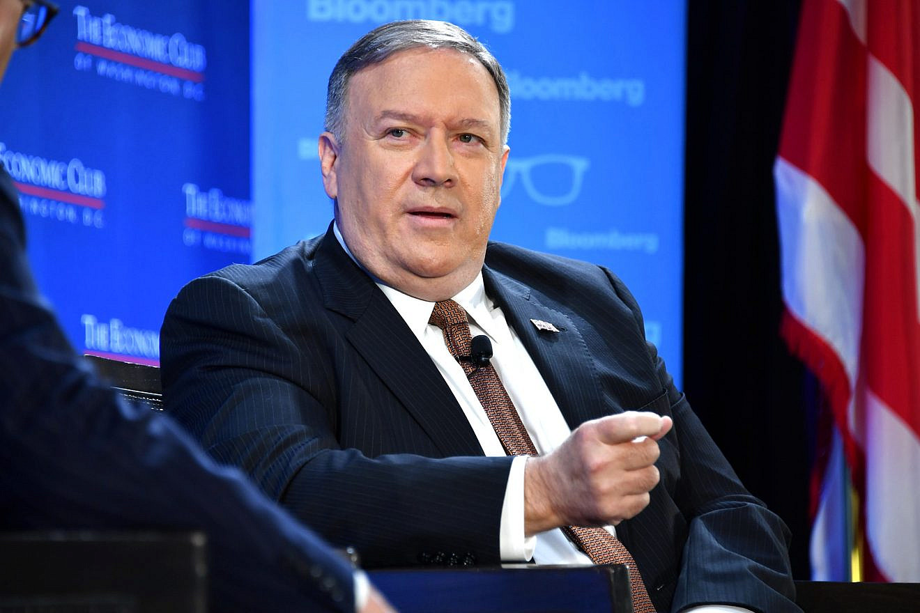 U.S. Secretary of State Mike Pompeo participates in a discussion with David Rubenstein at the Economic Club of Washington, D.C., on July 29, 2019. Credit: State Department Photo by Michael Gross/Public Domain.