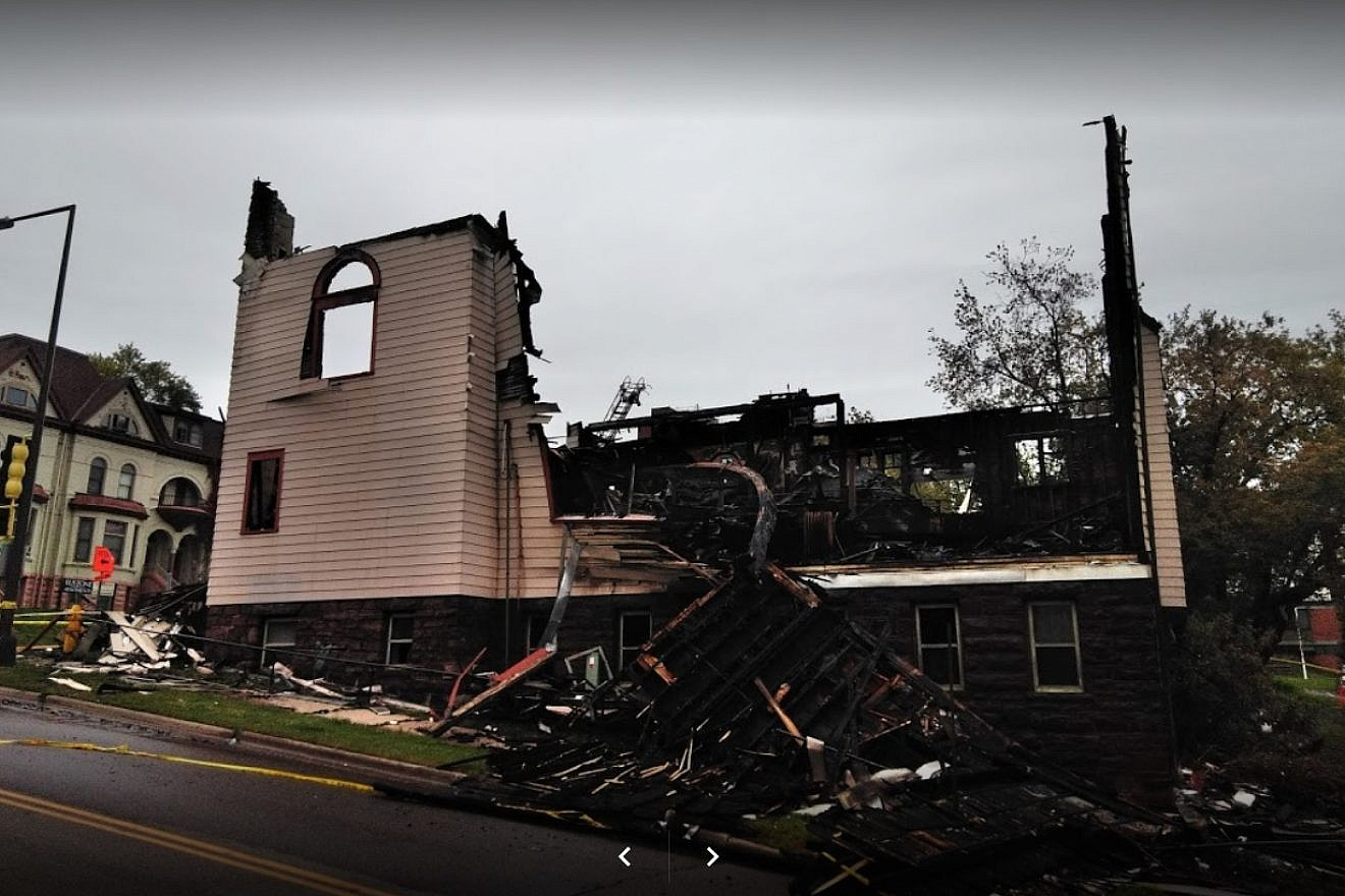 The remains of the Adas Israel Congregation in  Duluth, Minn. Source: Screenshot.
