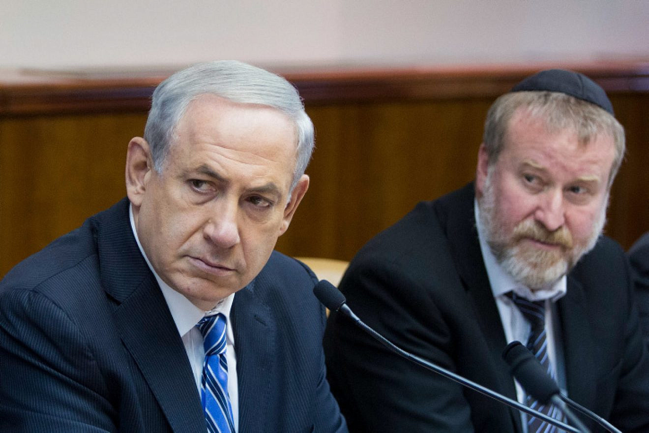 Israeli Prime Minister Binyamin Netanyahu and then-Cabinet secretary Avichai Mandelblit at the weekly Cabinet meeting at the Prime Minister's Office in Jerusalem on Feb. 2, 2014. Photo by Yonatan Sindel/Flash90.