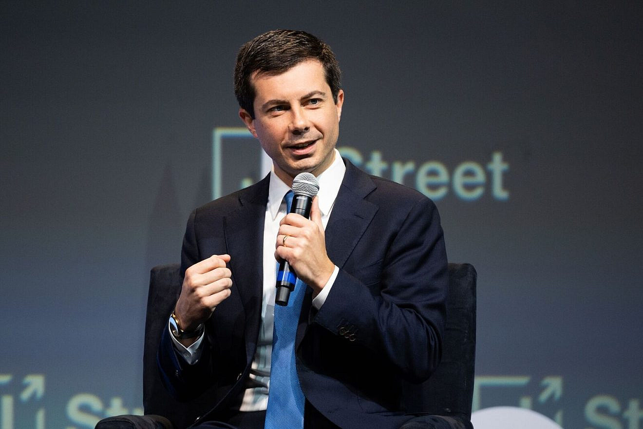 South Bend, Ind., Mayor Pete Buttigieg, a 2020 Democratic presidential candidate, speaks at the annual J Street Conference in Washington D.C., on Oct. 28, 2019. Credit: Michael Brochstein/Split Stone Media.