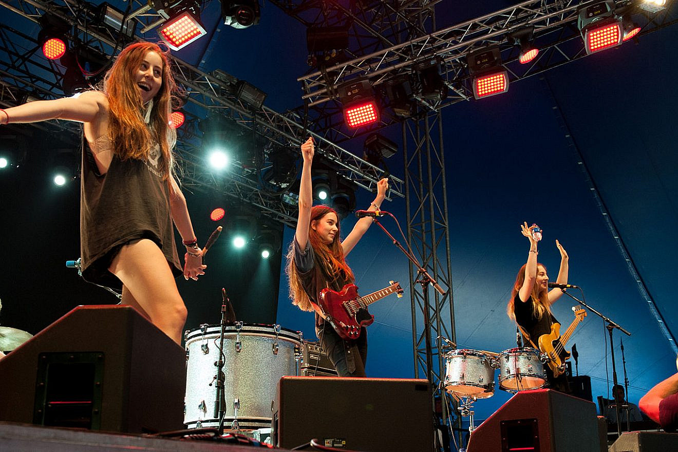 The American Jewish pop band Haim performing in 2013. Credit: Wikimedia Commons.