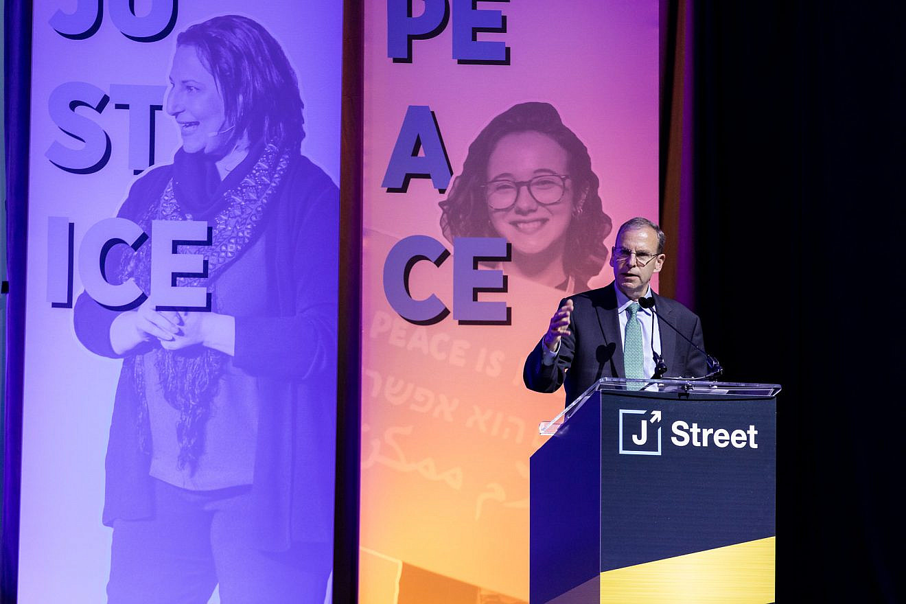 J Street President Jeremy Ben-Ami addressing the 2019 J Street National Conference in Washington. Source: J Street/Flickr.