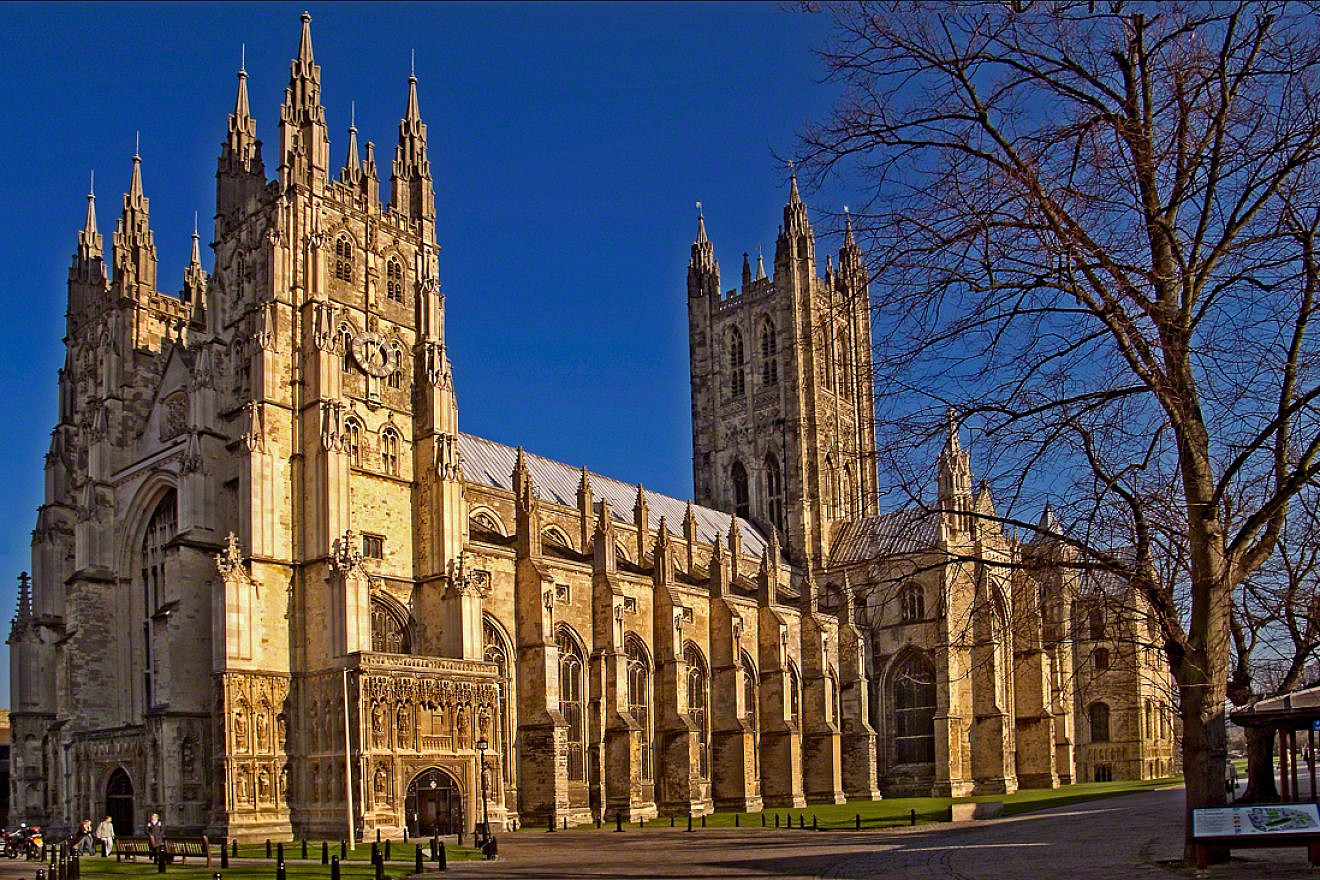 The Canterbury Cathedral, home of the Archbishop of Canterbury, the head of the Church of England. Source: Wikimedia Commons.