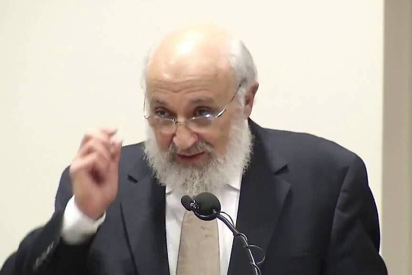 Professor Harold Kasimow presenting a lecture at the University of Mary in Bismarck, N.D., in November 2014. Source: Screenshot.