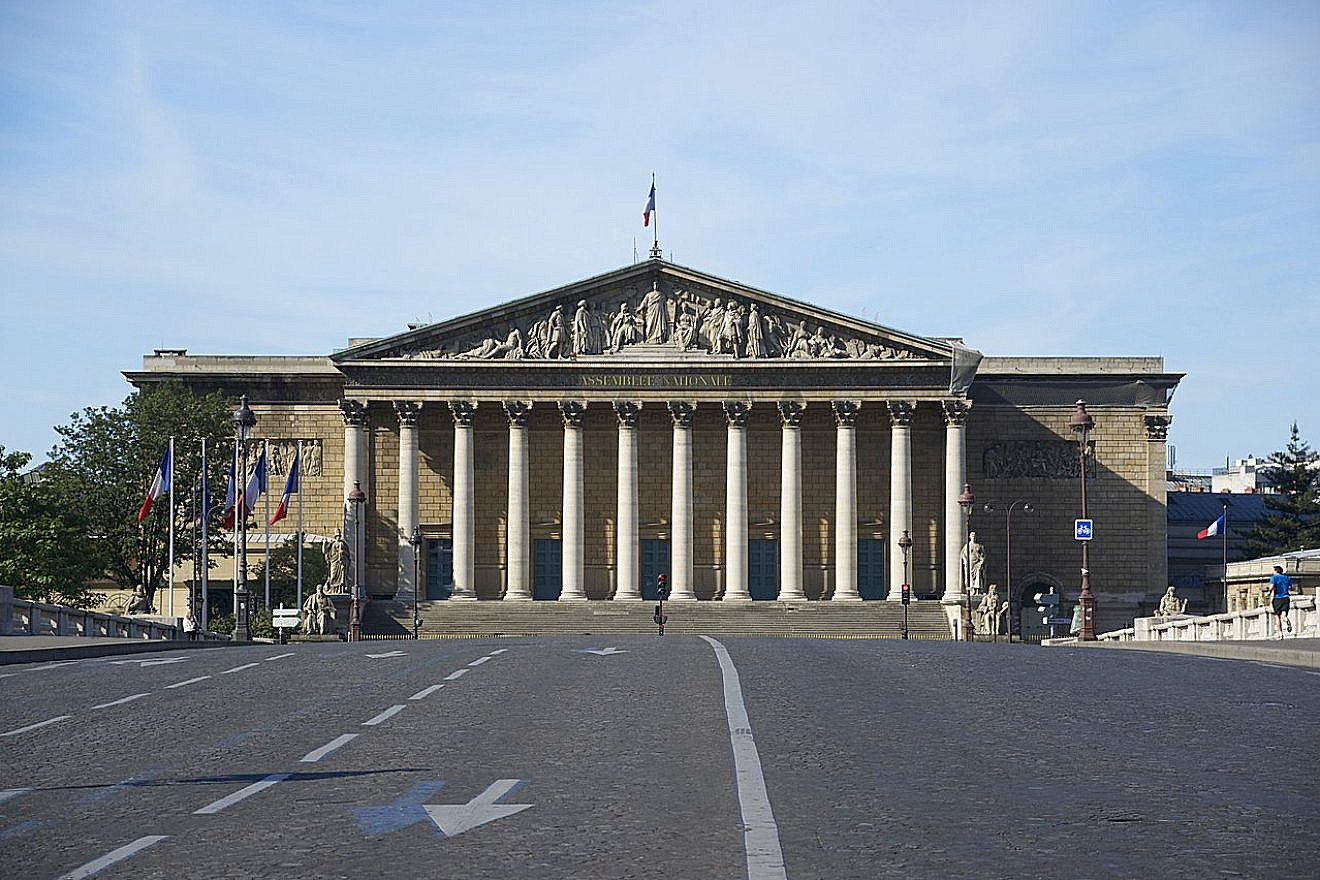 The Palais Bourbon, where the French National Assembly meets. Source: Wikimedia Commons.