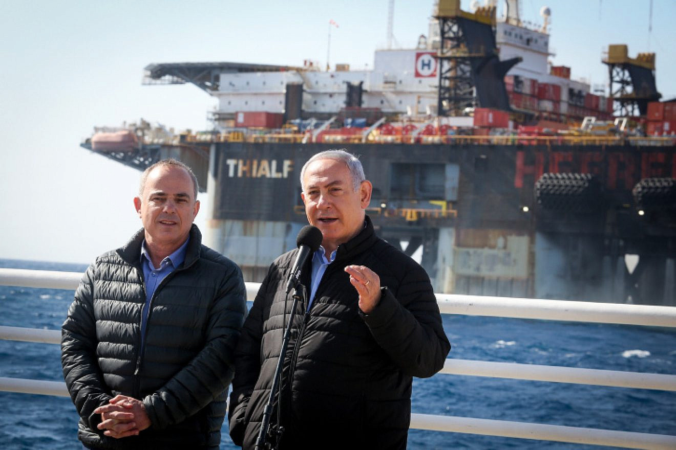 Israeli Prime Minister Benjamin Netanyahu and Israeli Energy Minister Yuval Steinitz visit a gas processing rig at Israel's Leviathan gas field, on Jan. 31, 2019. Photo by Marc Israel Sellem/POOL.
