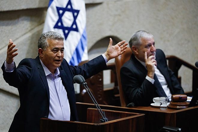 Labor-Gesher Party chairman Amir Peretz speaks during a vote on a bill to dissolve the Knesset in Jerusalem on Dec. 11, 2019. Photo by Olivier Fitoussi/Flash90.