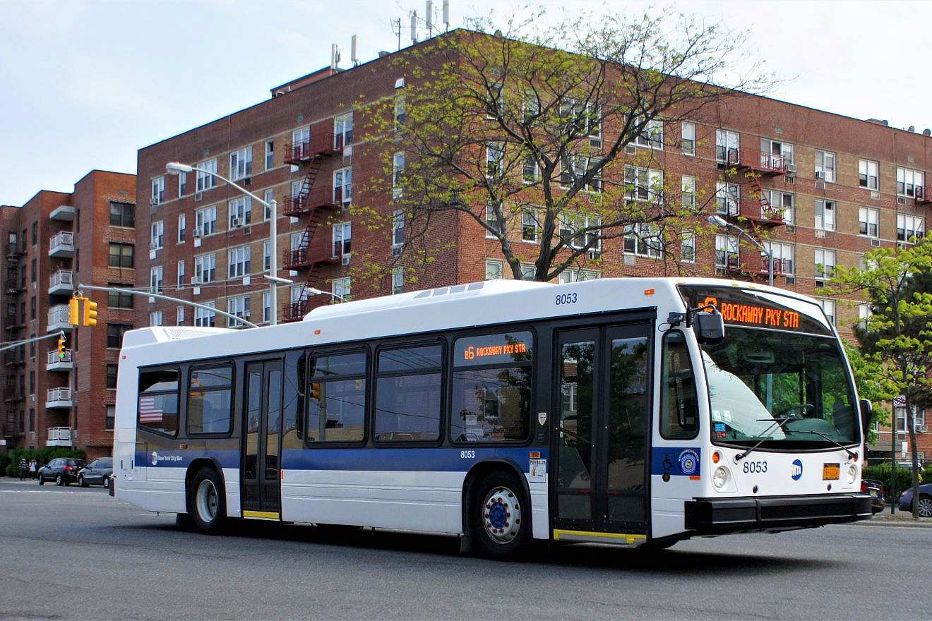 New York City bus. Credit: Wikipedia.