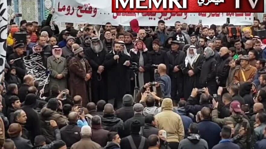 Palestinian preacher Nidhal Siam gives a speech at Al-Aqsa mosque in Jerusalem on Jan. 17, 2020. (MEMRI)