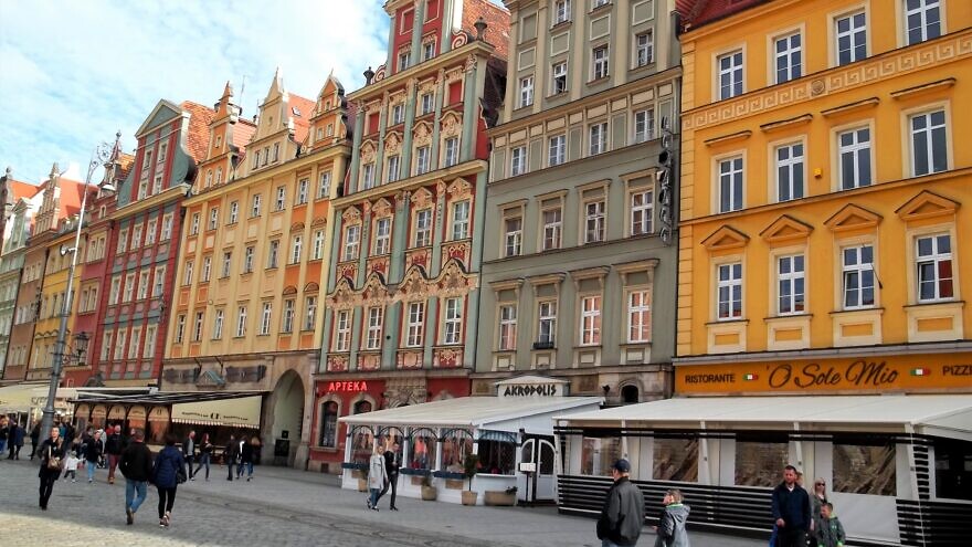 Market Square in Wrocław, Poland, on June 30, 2016. Credit: Wikimedia Commons.