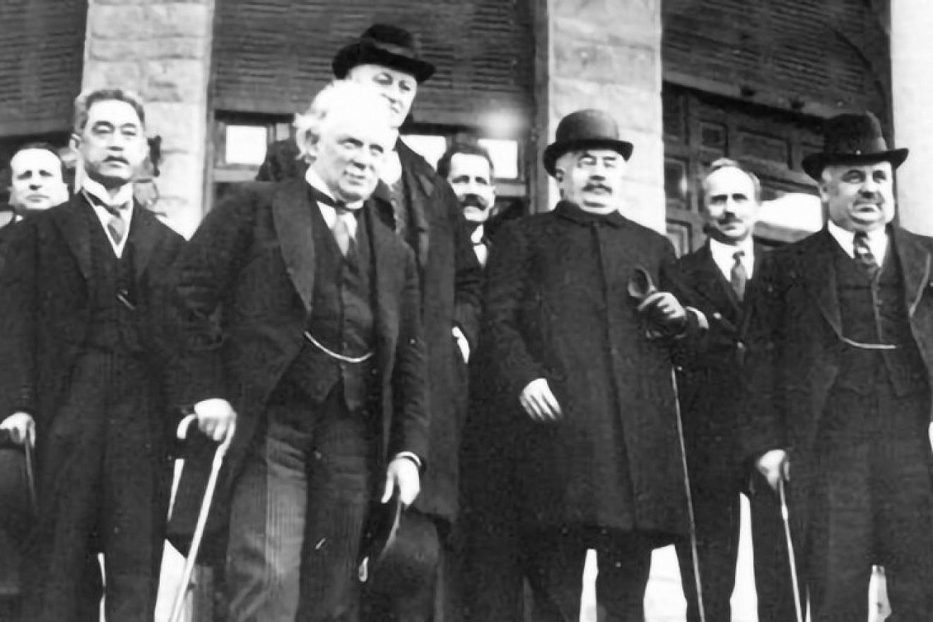 Delegates to the San Remo Conference in Italy on April 25, 1920. Credit: Wikimedia Commons.