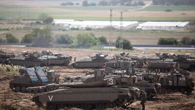 IDF tanks stationed near the border with Gaza on May 6, 2019. Photo by Aharon Krohn/Flash90.