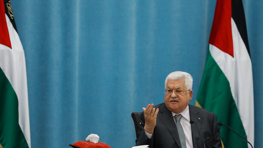 Palestinian Authority leader Mahmoud Abbas speaks during a meeting of the P.A. leadership in the West Bank city of Ramallah, May 7, 2020. Photo by Flash90.