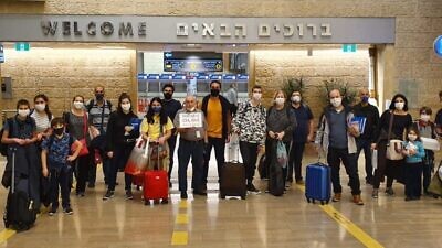New immigrants from Brazil arrive at Tel Aviv's Ben-Gurion International Airport in May. Credit: The Jewish Agency for Israel.