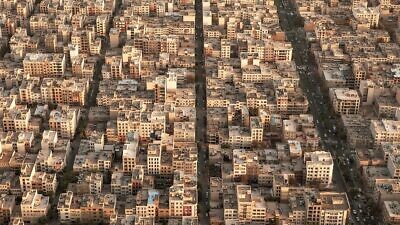 An overview of Tehran. Credit: Pixabay.
