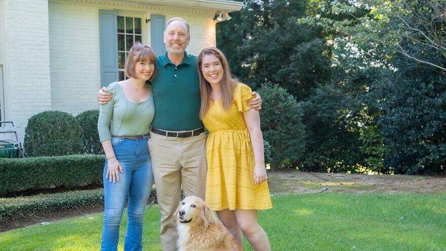 Matt Lieberman with his two daughters, Tess and Willie. Credit: Matt Lieberman via Facebook.