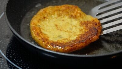 Latkes. Credit: Pixabay.