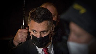 Gideon Sa'ar gives a press conference as he meets with Israeli hospital directors at a protest tent outside the Finance Ministry in Jerusalem on Jan. 19, 2021. Photo by Olivier Fitoussi/Flash90.