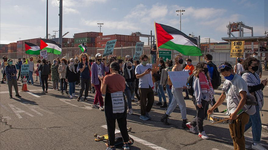 Pro-Palestinian activists protest against the unloading of an Israeli ship at the Port of Oakland, Calif., on June 4, 2021. Credit: Facebook/Arab Resource & Organizing Center.