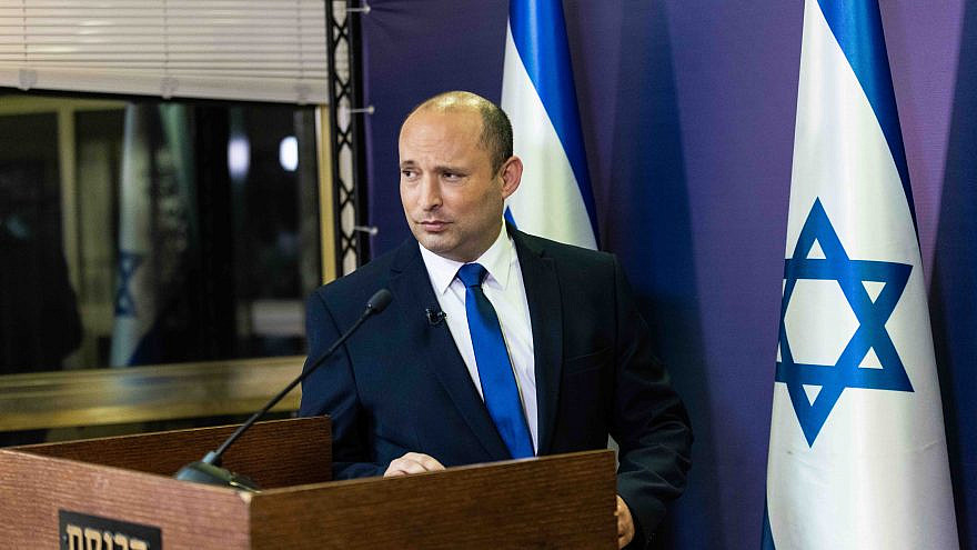 Yamina Party head Naftali Bennett gives a press conference at the Knesset in Jerusalem on May 30, 2021. Photo by Yonatan Sindel/Flash90.